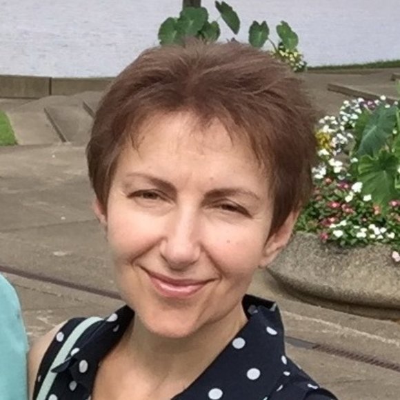 Meet your Posher, Vicki - Picture 1 of 2